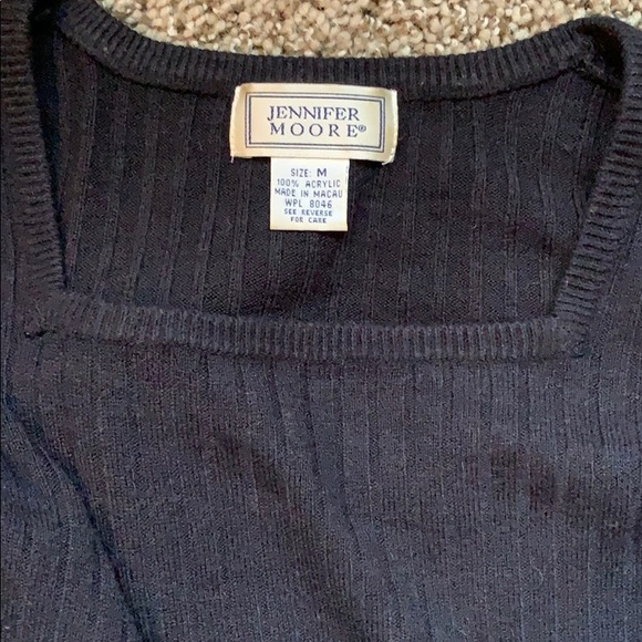 Jennifer Moore Tops - JENIFFER MOORE RIBBED BLACK SWEATER.